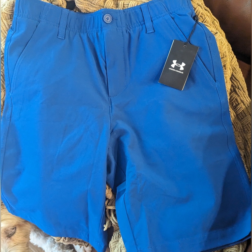 BRAND NEW - MENS Under Armor Shorts